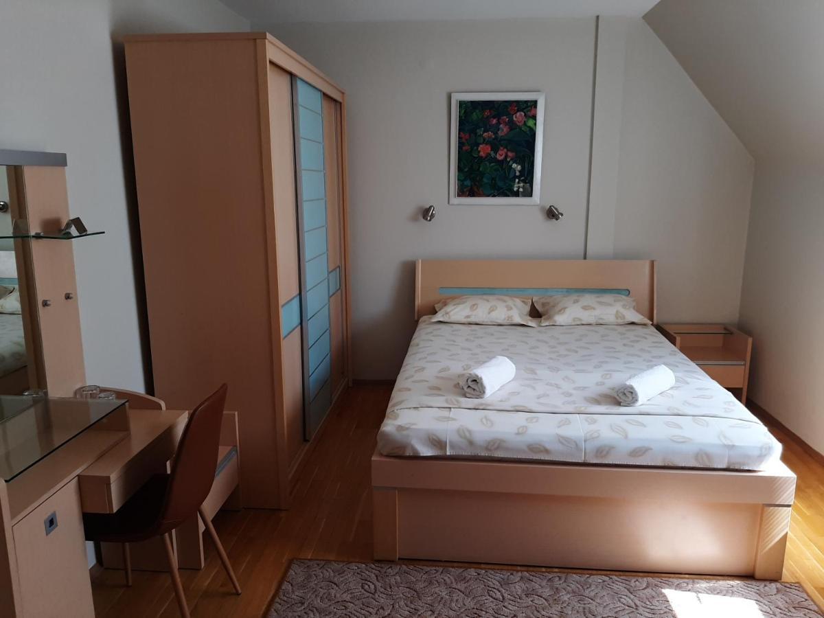 Guest House Diel Veliko Tarnovo Luaran gambar