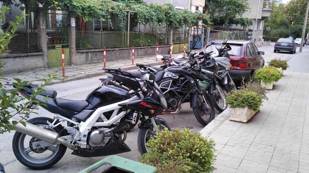 Guest House Diel Veliko Tarnovo Luaran gambar