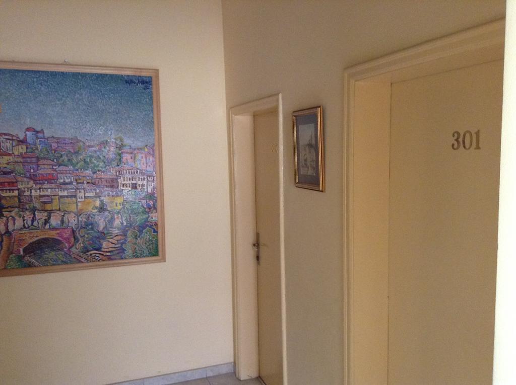 Guest House Diel Veliko Tarnovo Bilik gambar