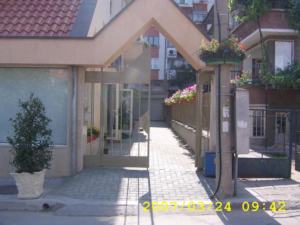 Guest House Diel Veliko Tarnovo Luaran gambar